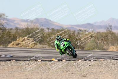 media/Dec-06-2025-CVMA (Sat) [[4a896cc04c]]/Race 8- Formula 40 MW and LW/